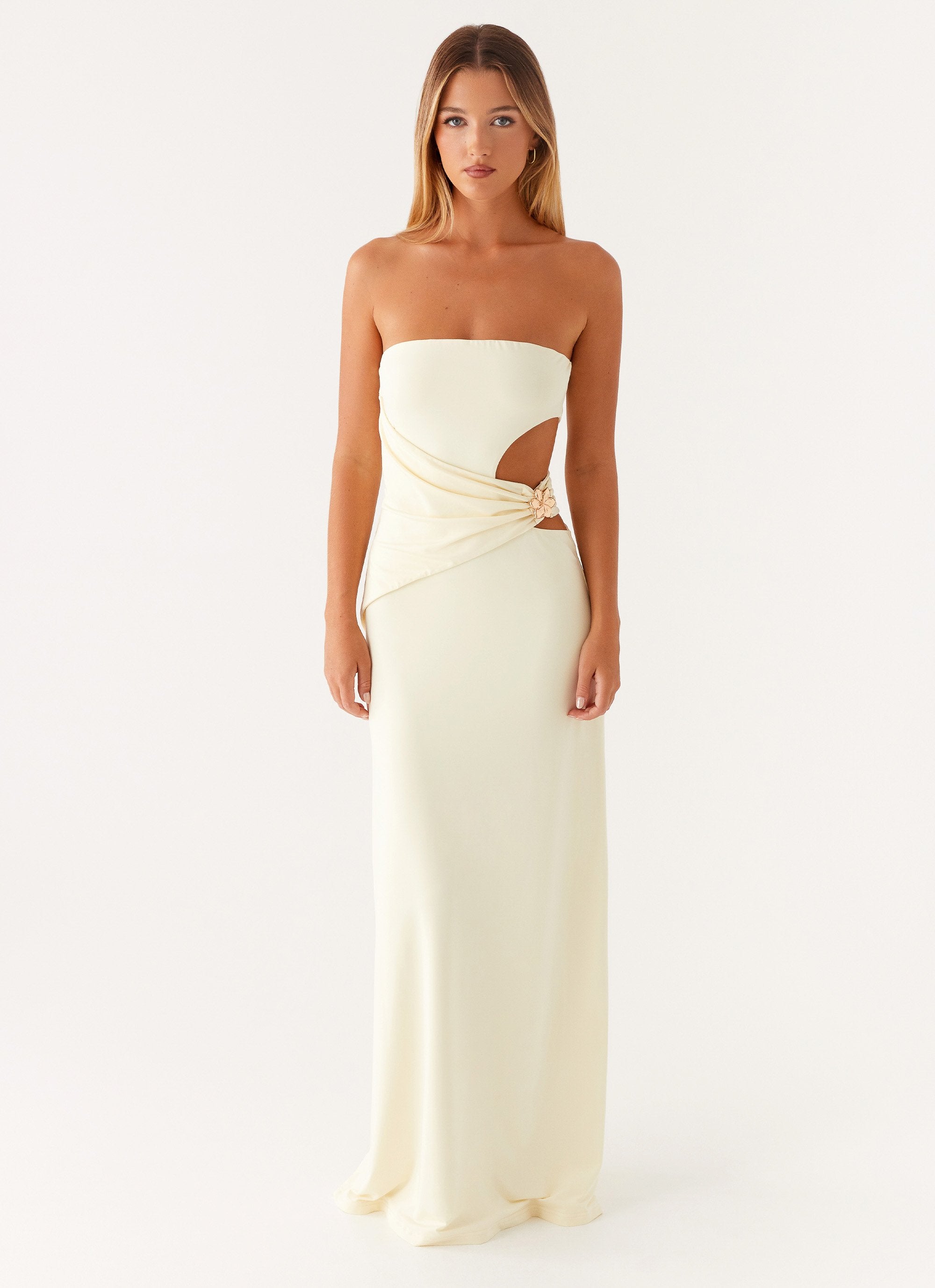 anetta midi dress Option 1, 2, or 3? Adi is wearing our gorgeous Anetta Midi Dress in a size 8 , #stfrock #bridesmaiddress #cocktaildress