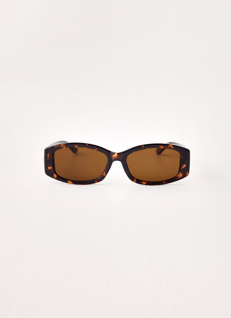 Glow Getter Sunglasses - Tort