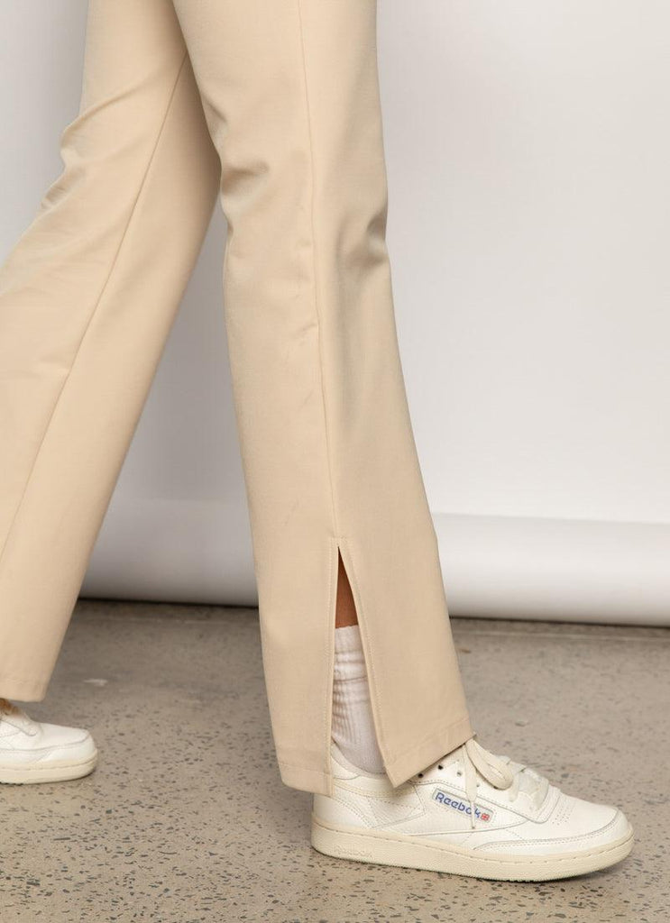 Ice Glider Pants - Beige - Peppermayo