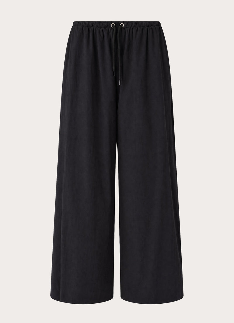 Main Character Parachute Pants - Black
