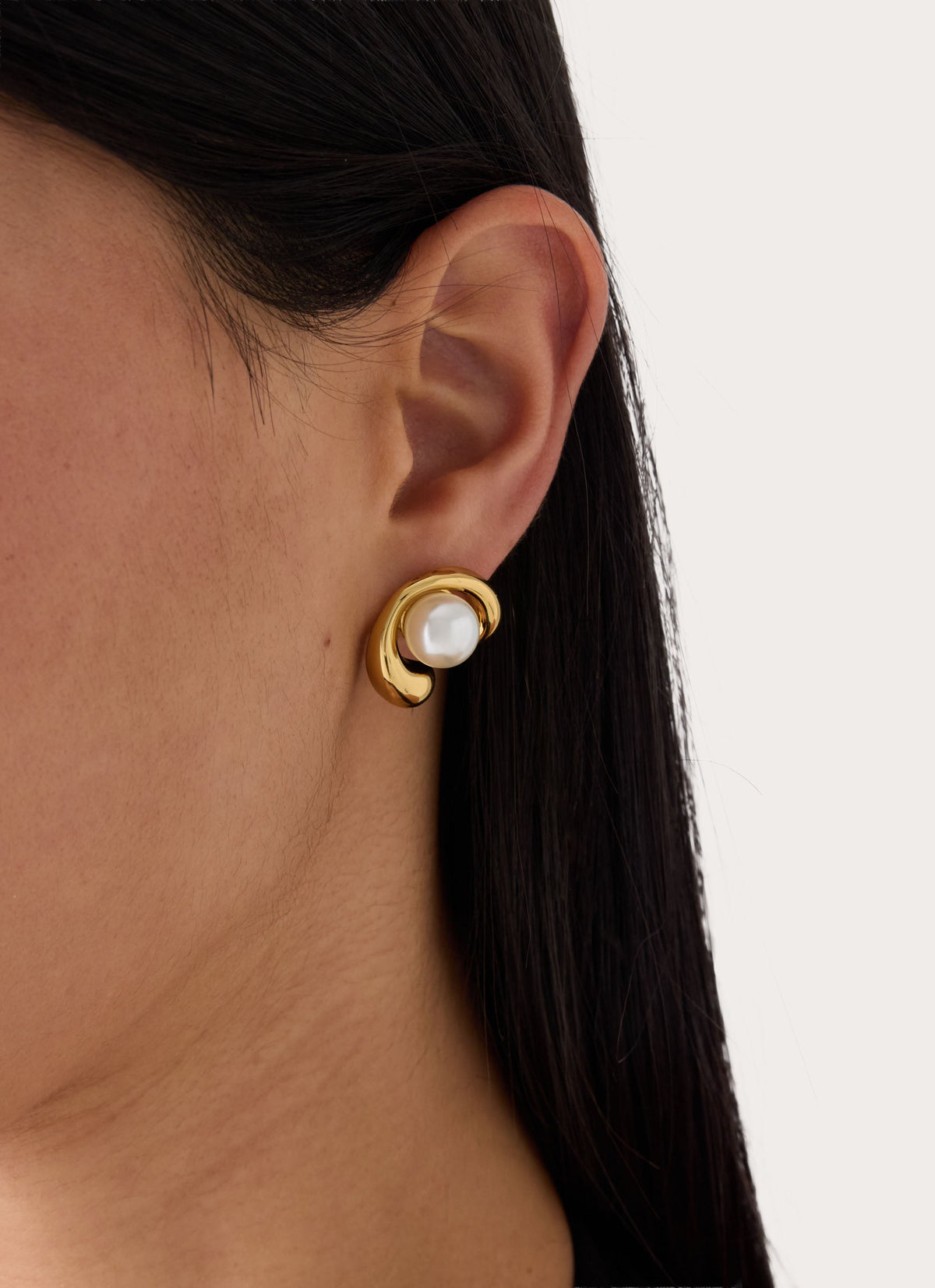 Pearl Promise Earrings - Gold/Pearl