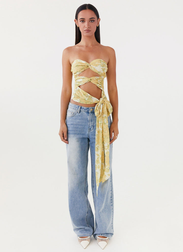 Womens Sunlight Cascade Top in the colour Daffodil in front of a light grey background