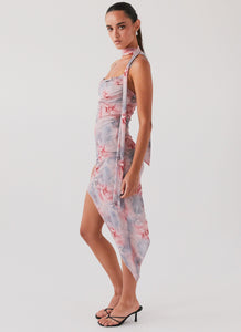 Womens In Your Dreams Midi Dress in the colour Chantilly Floral in front of a light grey background