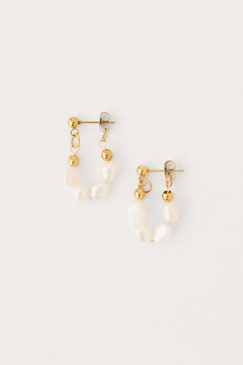 Saltwater Hoop Earrings - Gold/Pearl