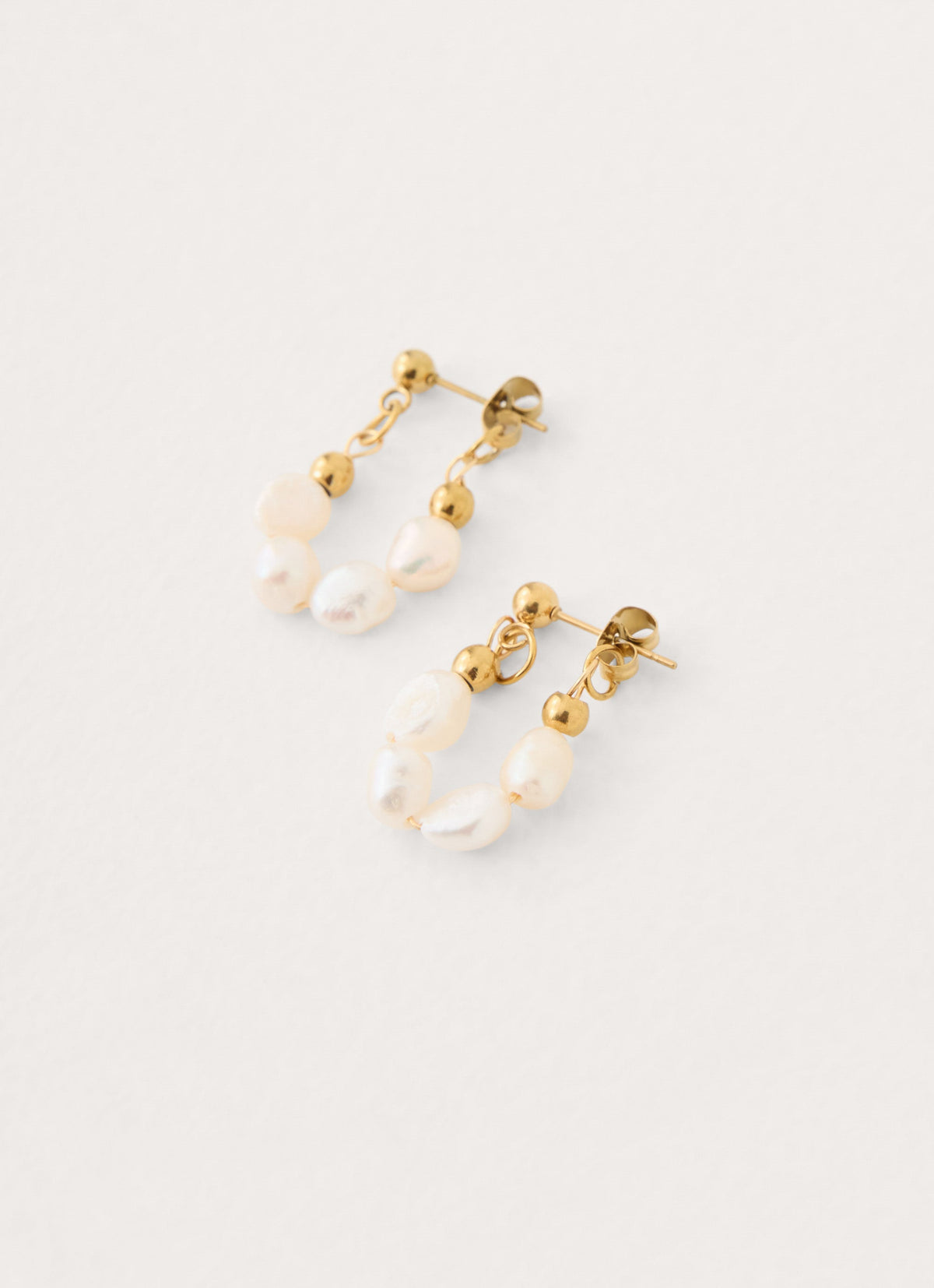 Saltwater Hoop Earrings - Gold/Pearl