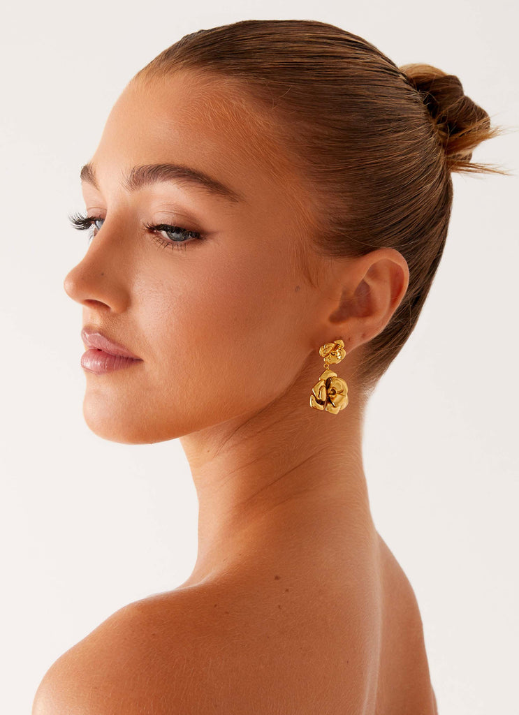 Dana-Earrings-Gold-3-Peppermayojpg
